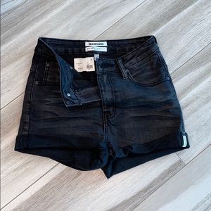 NWOT ONE TEASPOON SUPERSTAR SHORTS 25